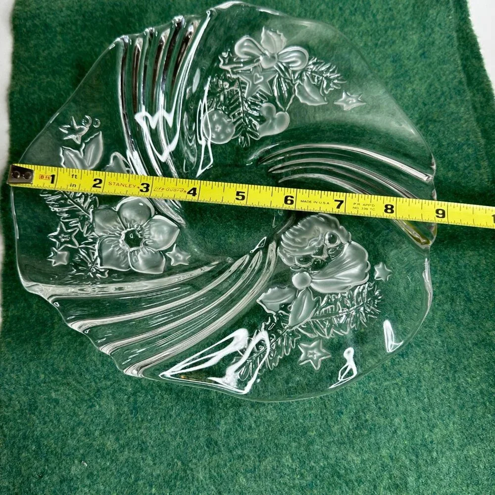 Vintage Mikasa Etched Glass Christmas Medley Bowl Candy Dish With Holiday Design